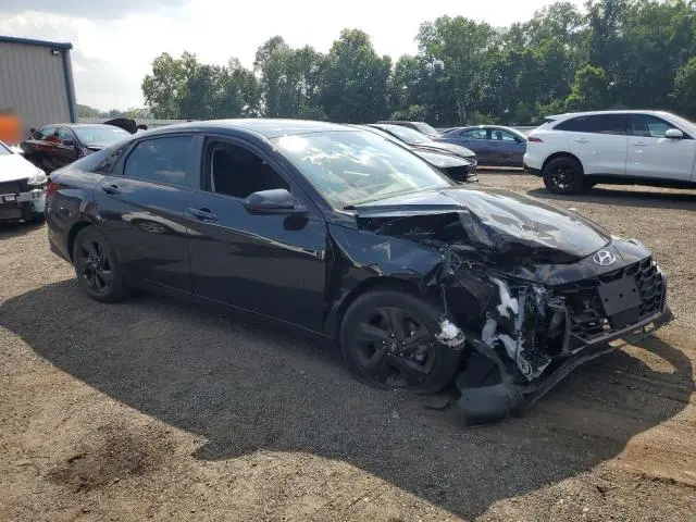 2021 HYUNDAI ELANTRA SEL  