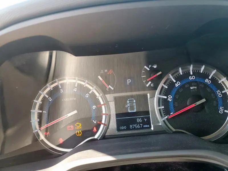 2018 TOYOTA 4RUNNER SR5  