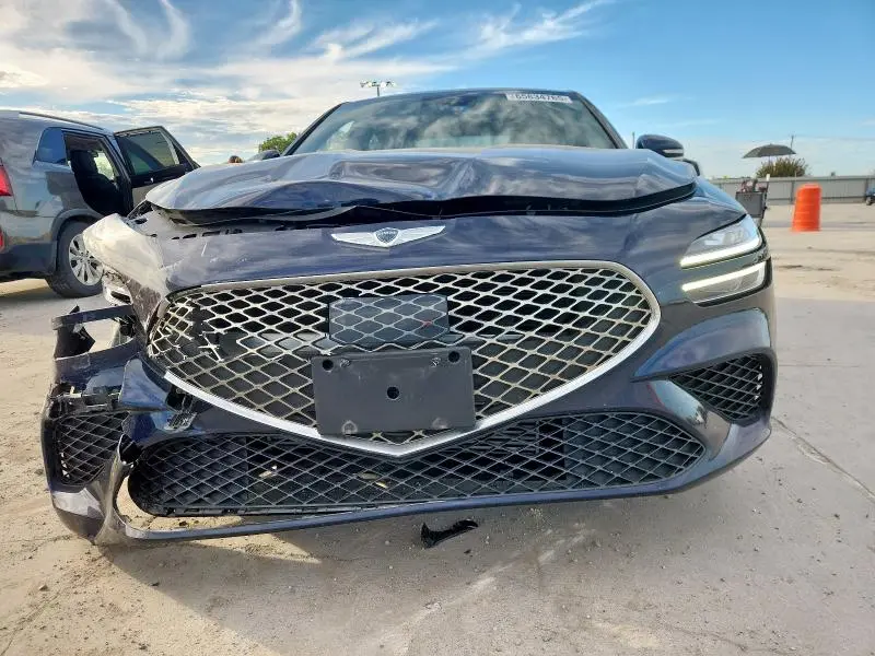 2023 GENESIS G70 BASE  