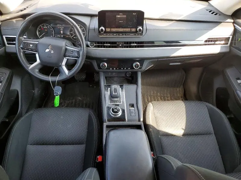 2022 MITSUBISHI OUTLANDER ES  