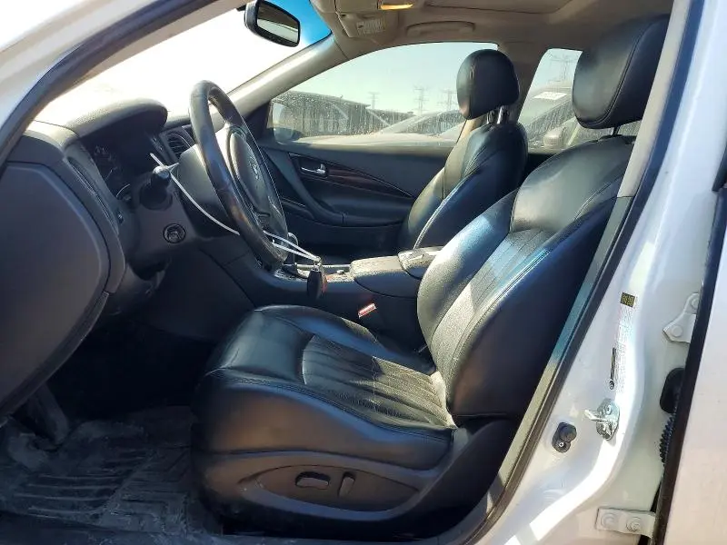 2017 INFINITI QX50 BASE  