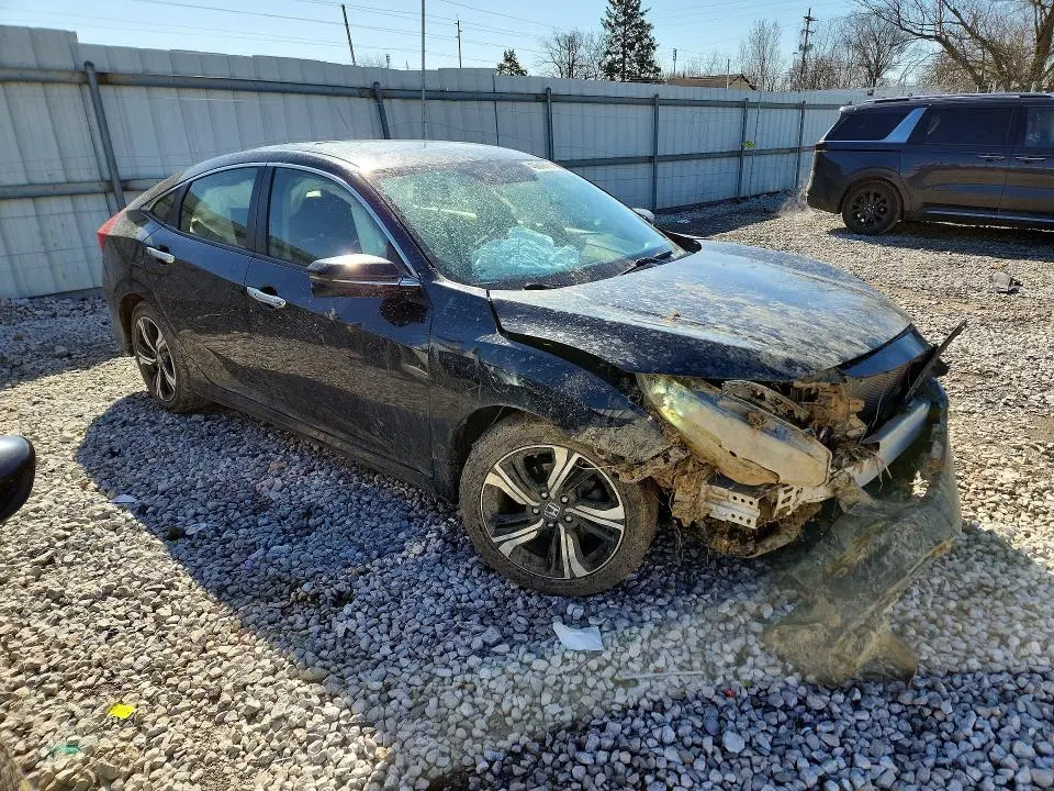 2018 HONDA CIVIC TOURING  