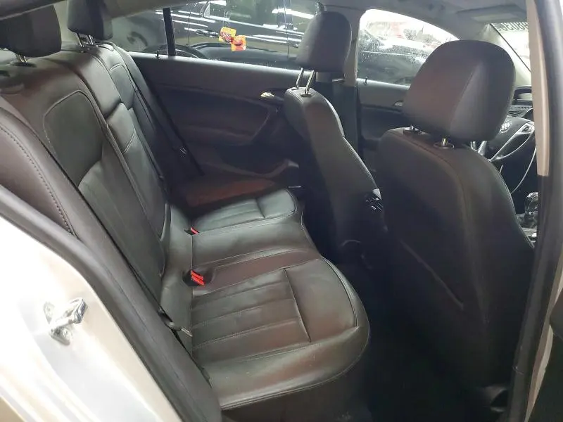 2011 BUICK REGAL CXL  