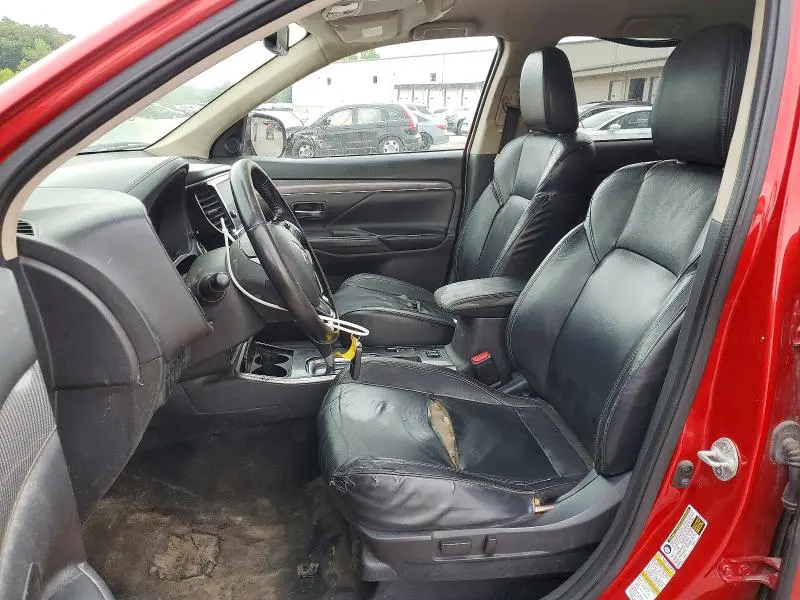 2019 MITSUBISHI OUTLANDER SE  
