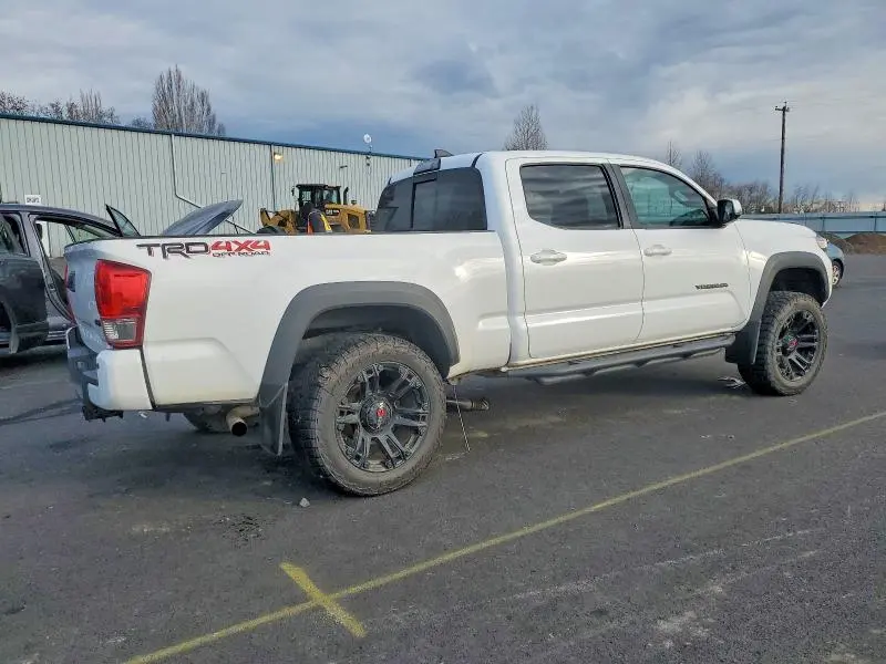 2017 TOYOTA TACOMA DOUBLE CAB  