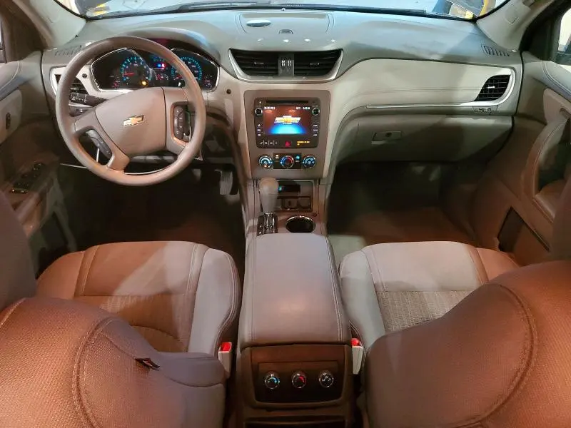 2015 CHEVROLET TRAVERSE LS  