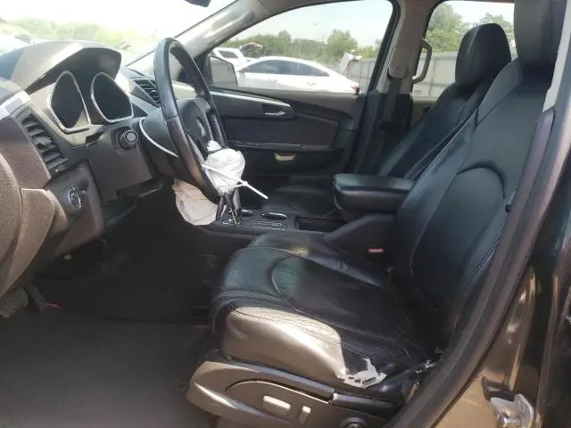 2011 CHEVROLET TRAVERSE LT  