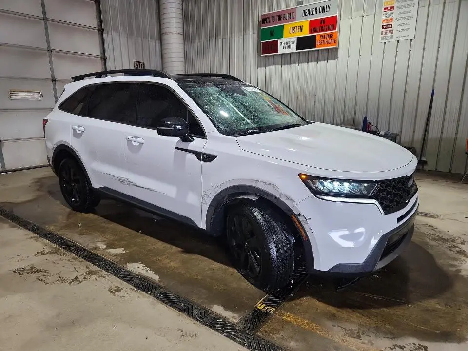 2022 KIA SORENTO S  