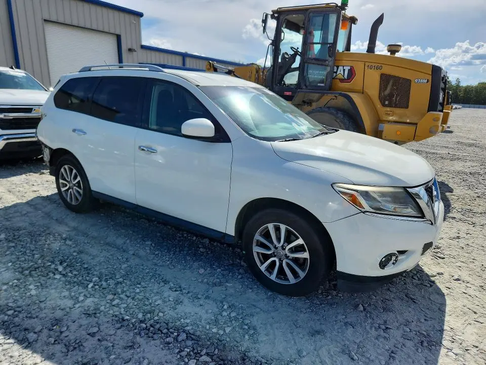 2016 NISSAN PATHFINDER S  