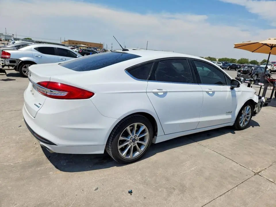 2017 FORD FUSION SE HYBRID  