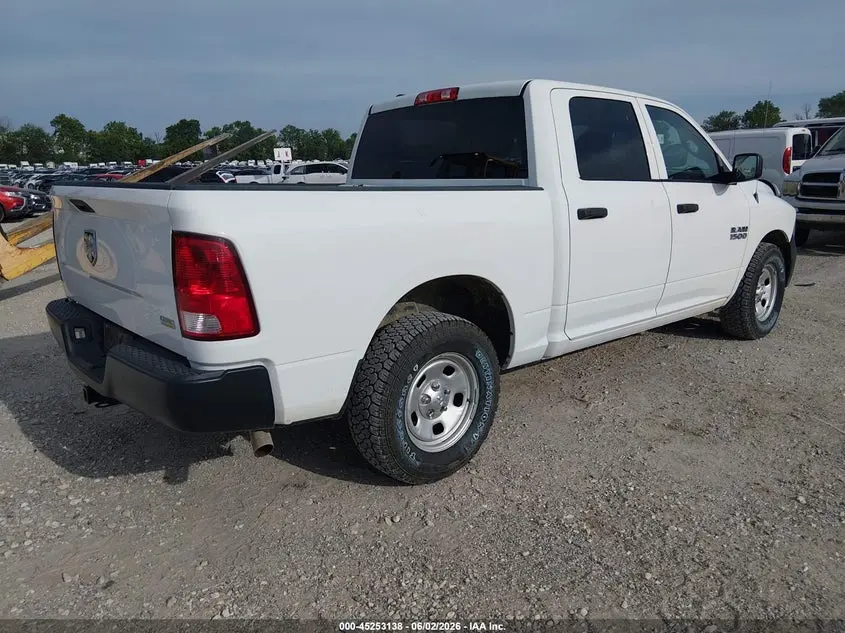 2017 RAM 1500 TRADESMAN  4X2 5'7 BOX