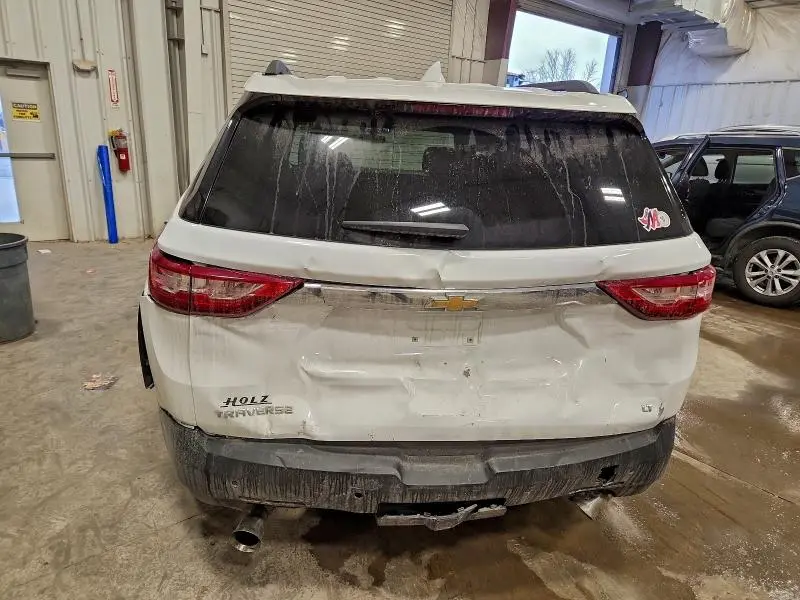 2020 CHEVROLET TRAVERSE LT  