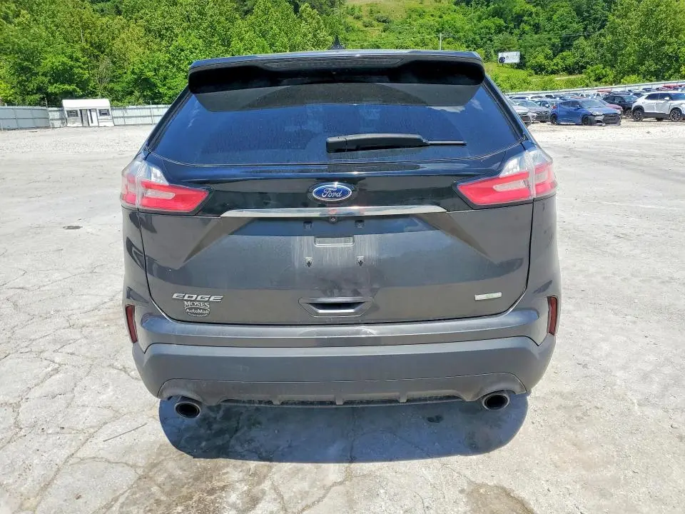 2019 FORD EDGE SE  