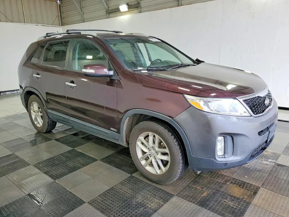 2014 KIA SORENTO LX  