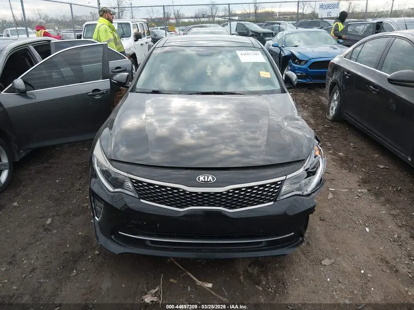 2018 KIA OPTIMA S