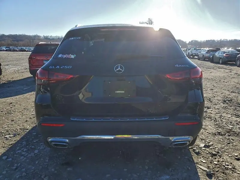 2022 MERCEDES-BENZ GLA 250 4MATIC  