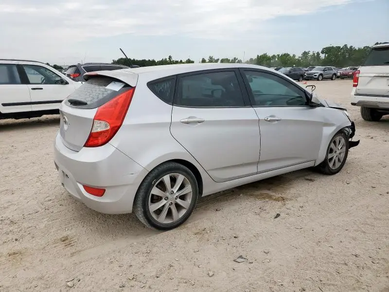 2012 HYUNDAI ACCENT GLS  