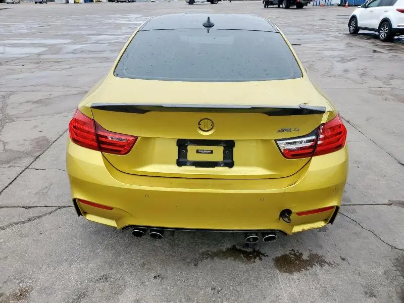 2016 BMW M4   
