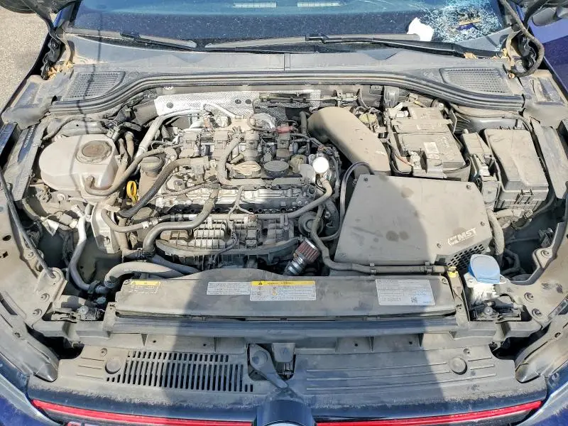 2022 VOLKSWAGEN GTI SE  