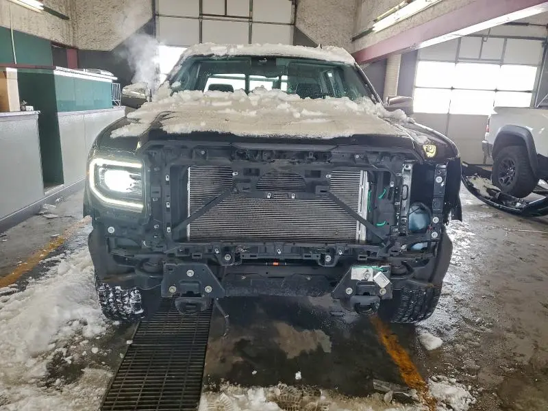 2017 GMC SIERRA K1500 DENALI  