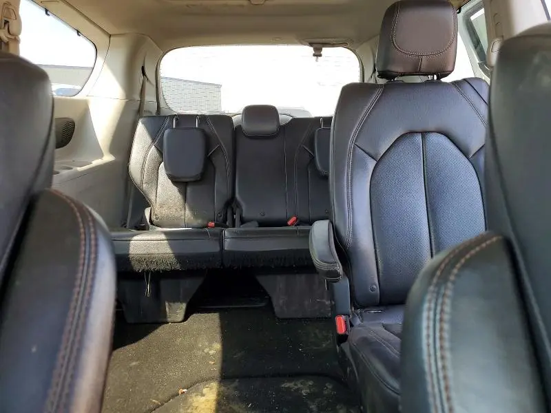 2017 CHRYSLER PACIFICA TOURING L PLUS  