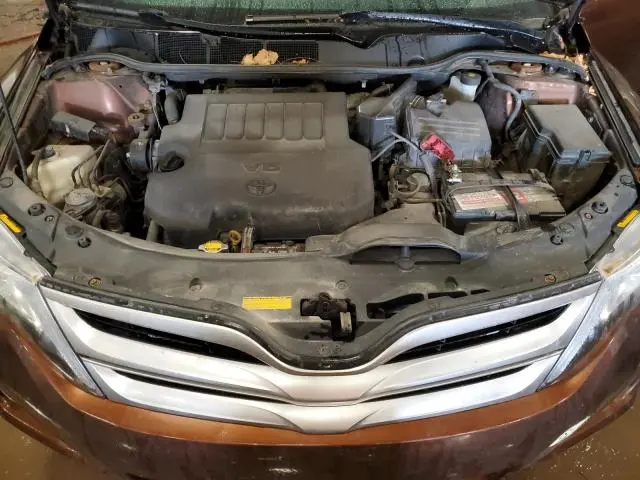 2014 TOYOTA VENZA LE  
