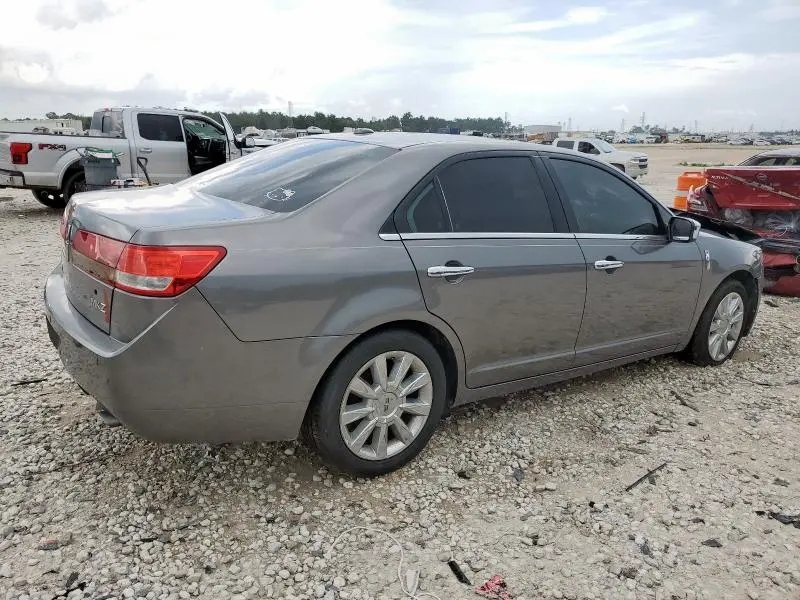 2010 LINCOLN MKZ   