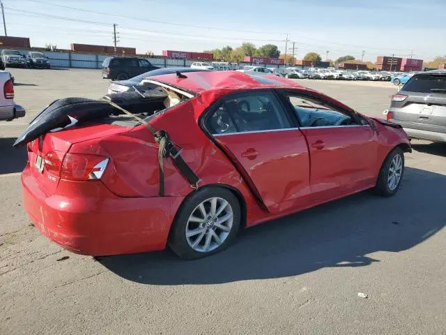 2013 VOLKSWAGEN JETTA SE  