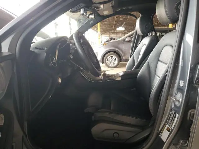 2019 MERCEDES-BENZ GLC 300