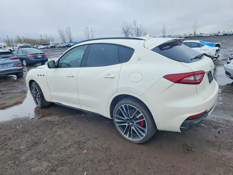 2019 MASERATI LEVANTE GTS  
