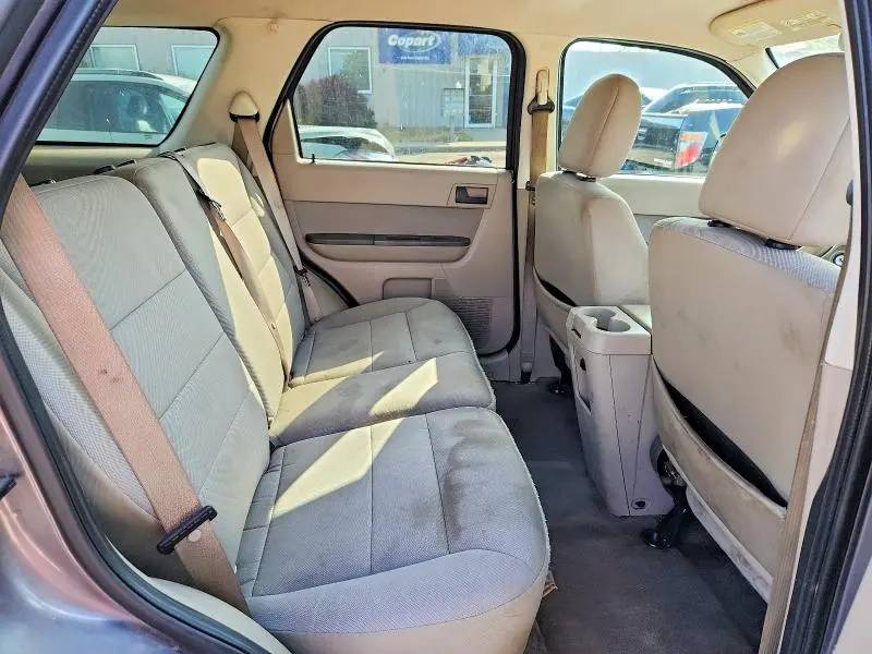 2011 FORD ESCAPE XLT  