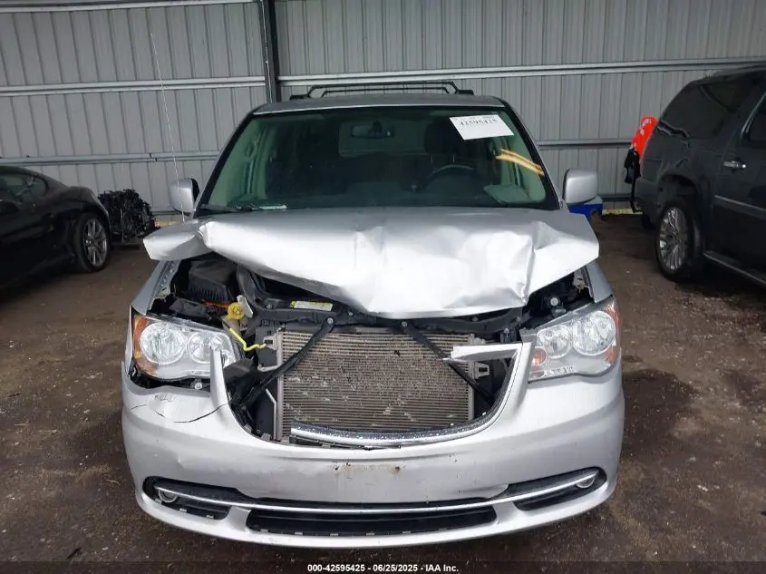 2012 CHRYSLER TOWN & COUNTRY TOURING