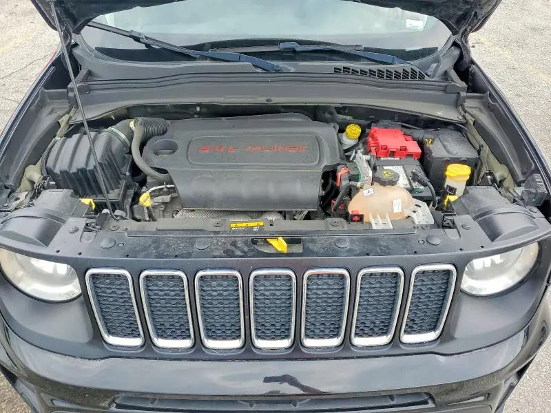 2019 JEEP RENEGADE LATITUDE  