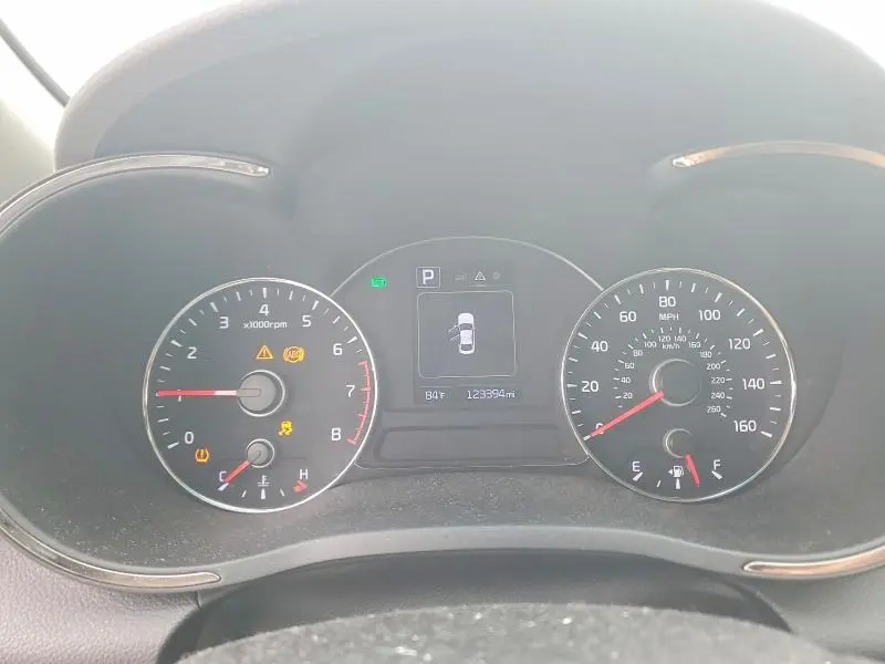 2017 KIA FORTE LX  