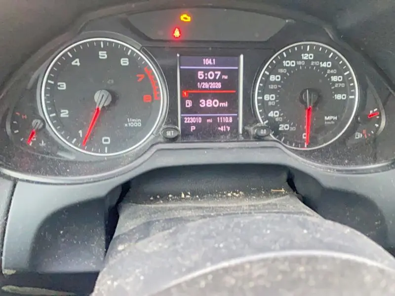 2010 AUDI Q5 PREMIUM PLUS  