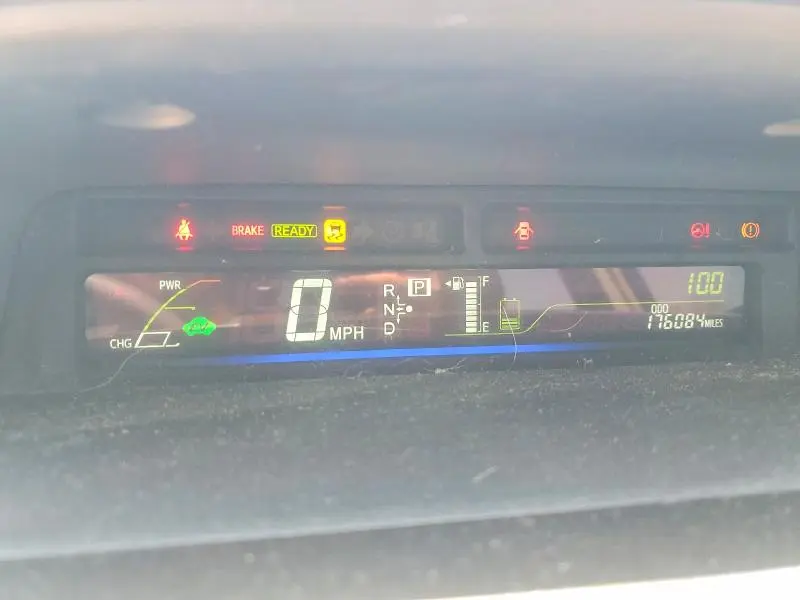 2014 TOYOTA PRIUS V THREE  