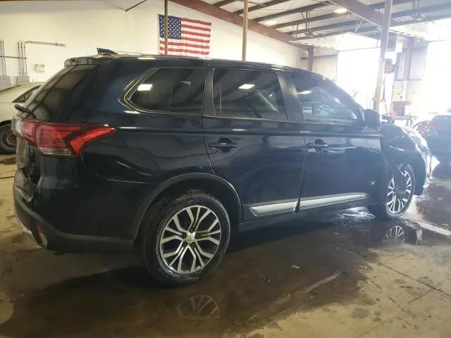 2018 MITSUBISHI OUTLANDER ES  