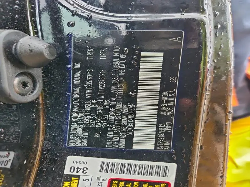 2022 TOYOTA SIENNA XSE  