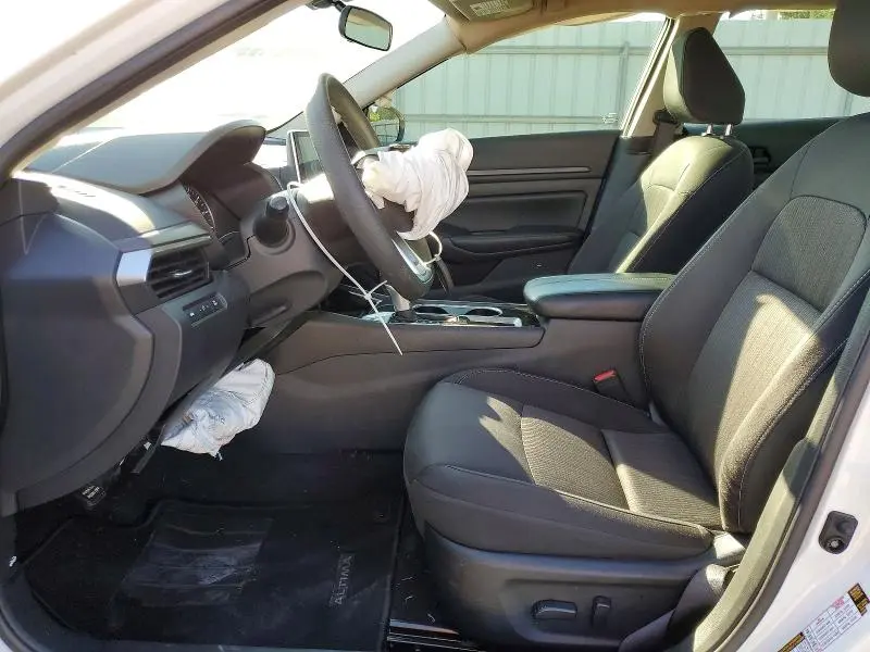 2024 NISSAN ALTIMA SV  