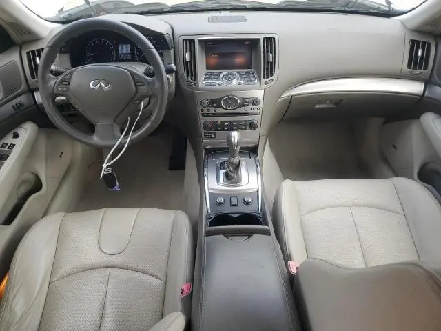 2013 INFINITI G37   