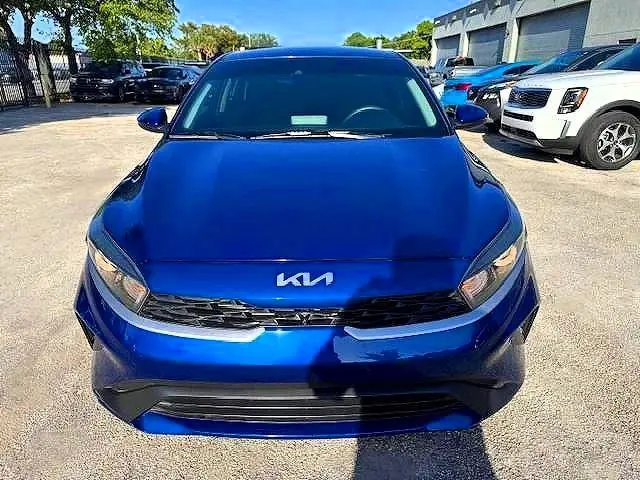 2022 KIA FORTE LXS  