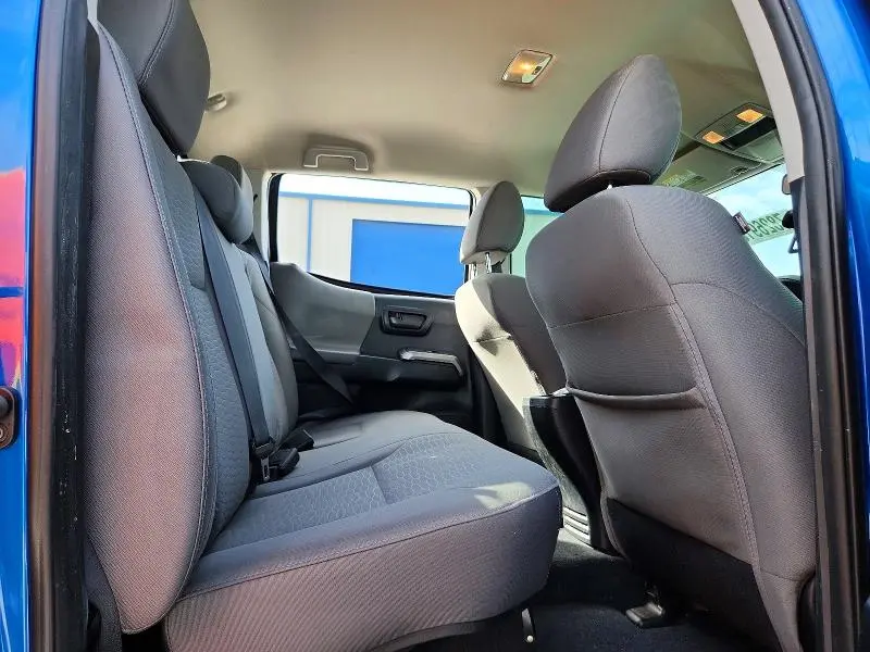 2016 TOYOTA TACOMA SR5 V6  