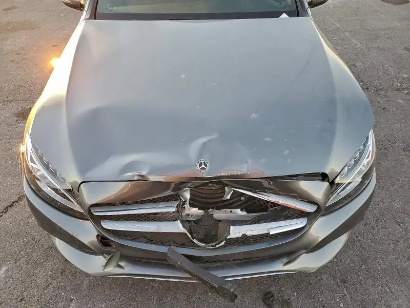 2018 MERCEDES-BENZ C 300  