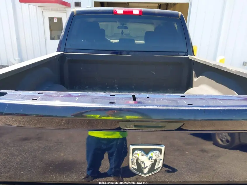 2019 RAM 1500 CLASSIC TRADESMAN  4X4 5'7 BOX