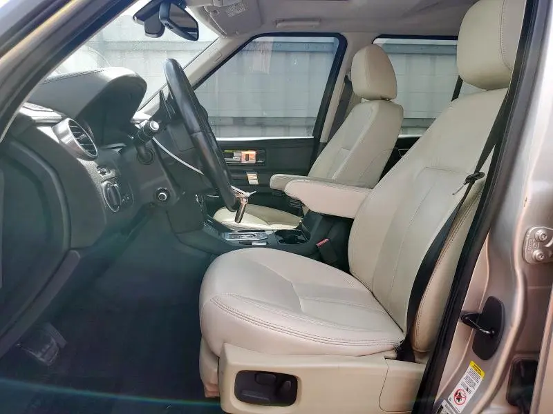 2015 LAND ROVER LR4 HSE LUXURY  