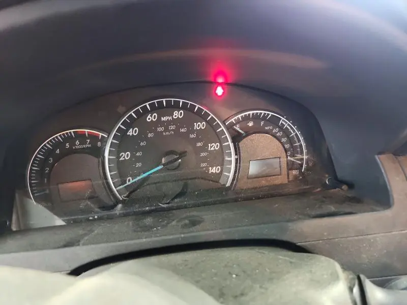 2012 TOYOTA CAMRY XLE  