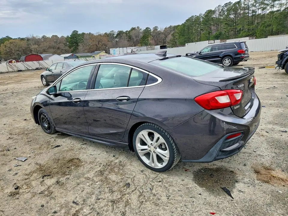 2017 CHEVROLET CRUZE PREMIER  