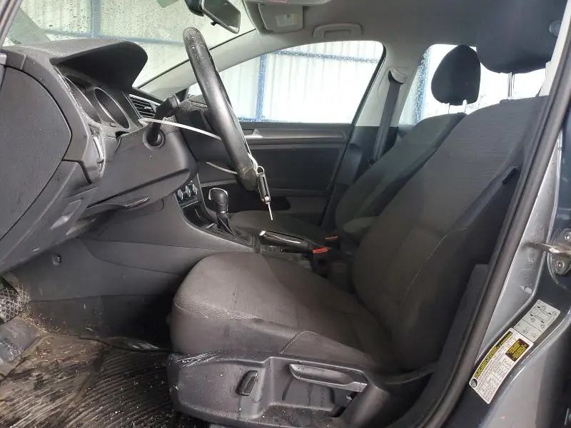 2019 VOLKSWAGEN GOLF   