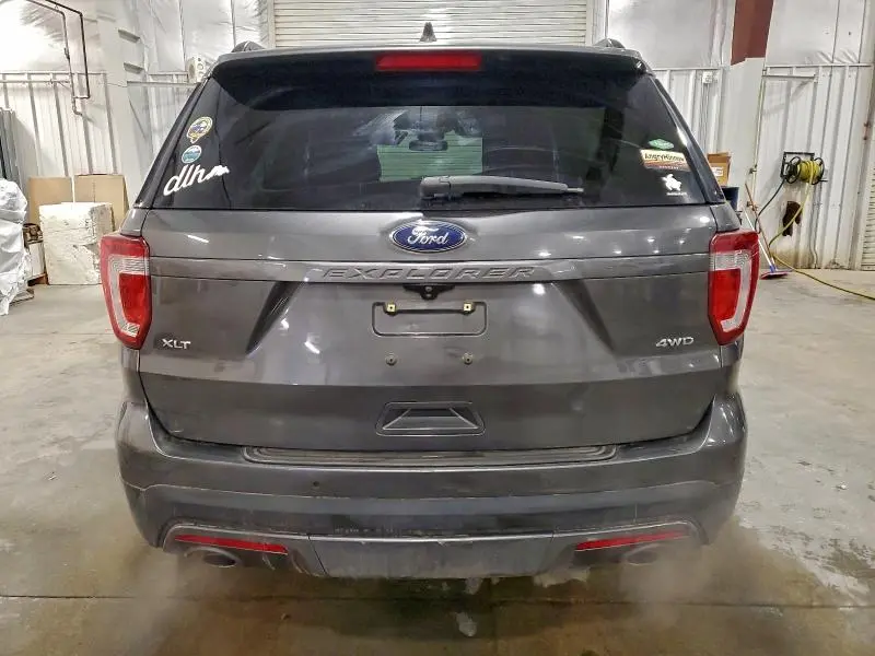 2017 FORD EXPLORER XLT  