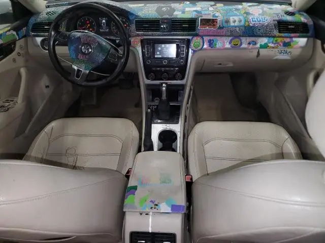 2013 VOLKSWAGEN PASSAT SE  